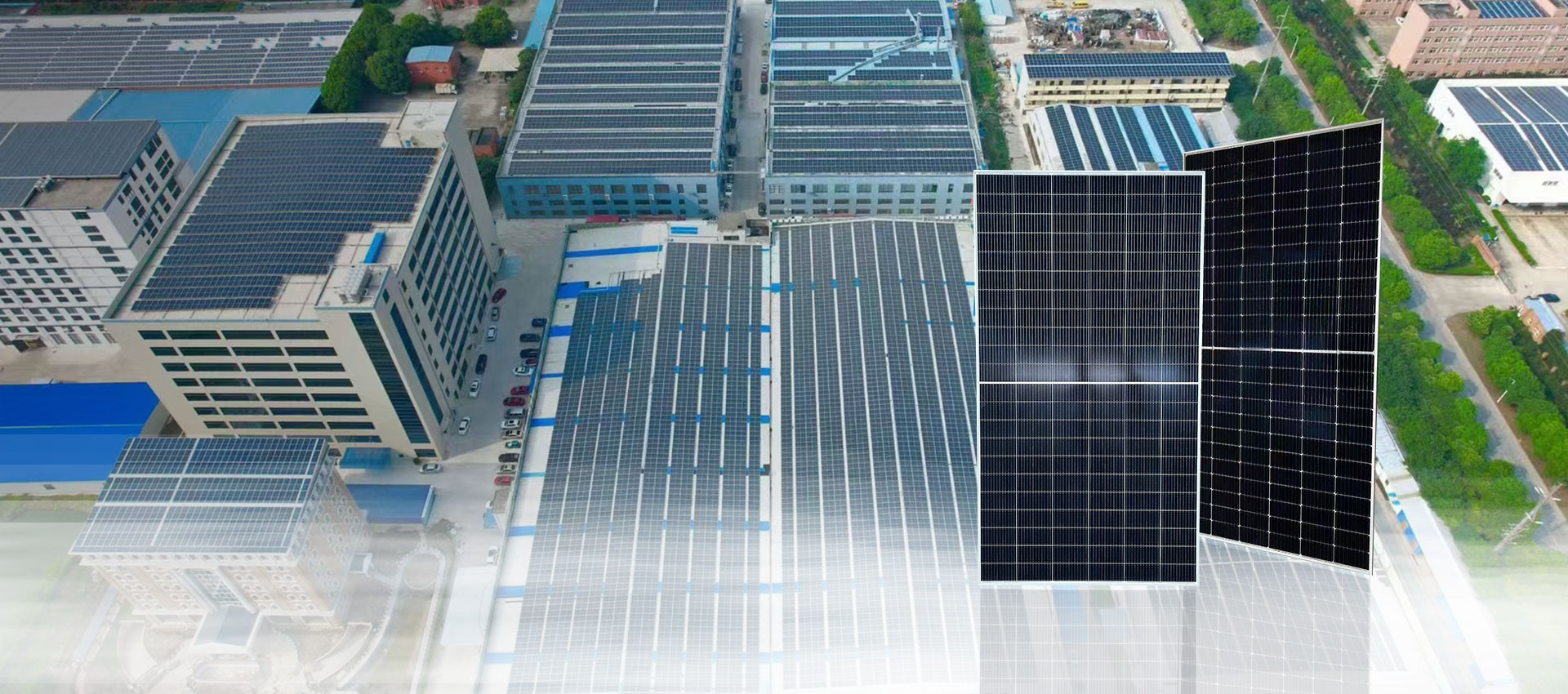 Solarmodule auf dem Dach